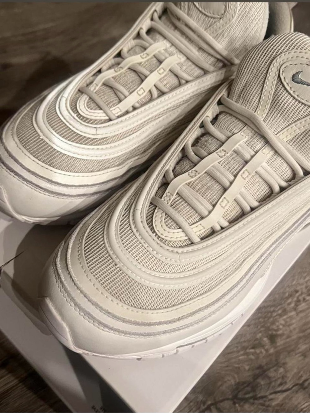 Nike Women’s Cream/Tan Wave-Detail Sneakers